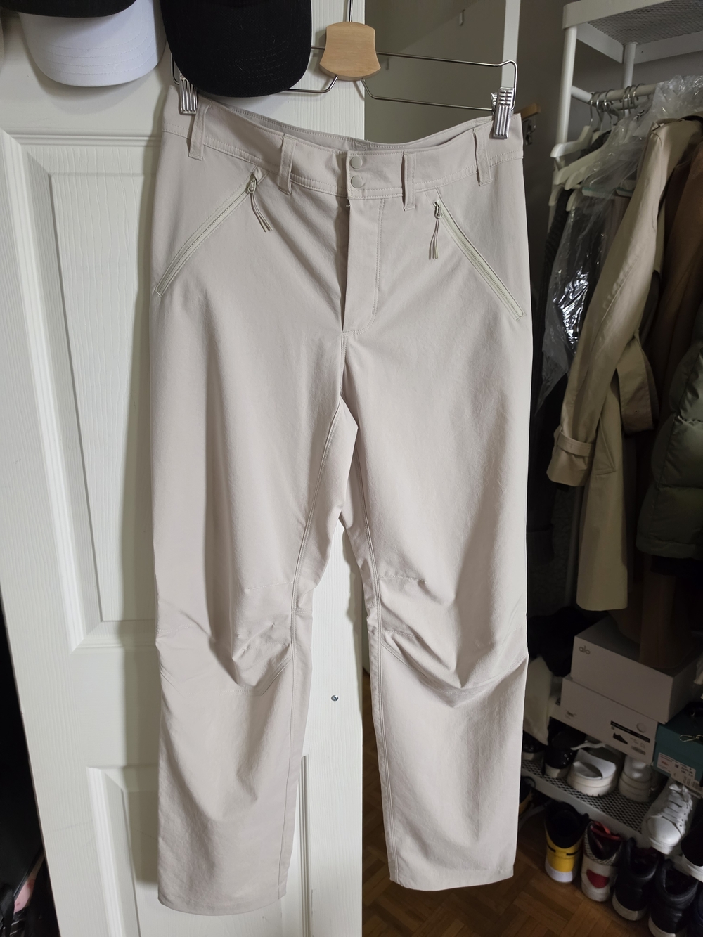 TNA VERTICAL HIKING PANTS